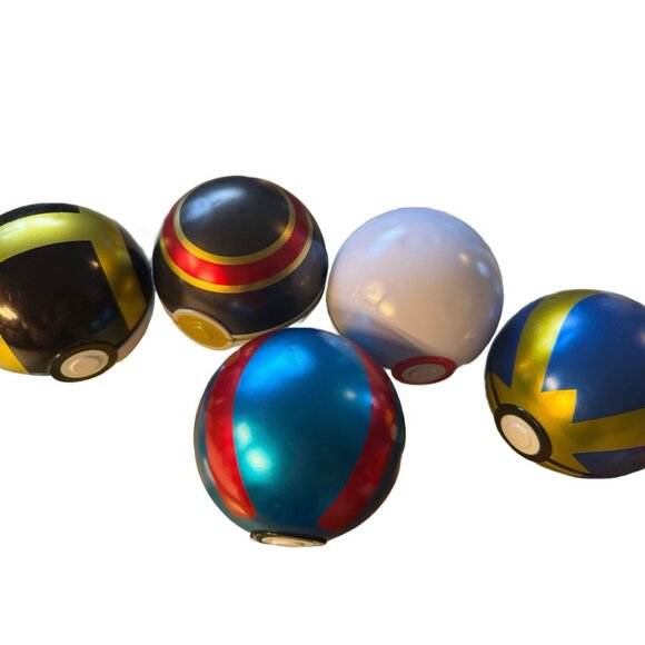 Lot of 5 Pokemon tins Pokeball (empty) - Picture 1 of 6